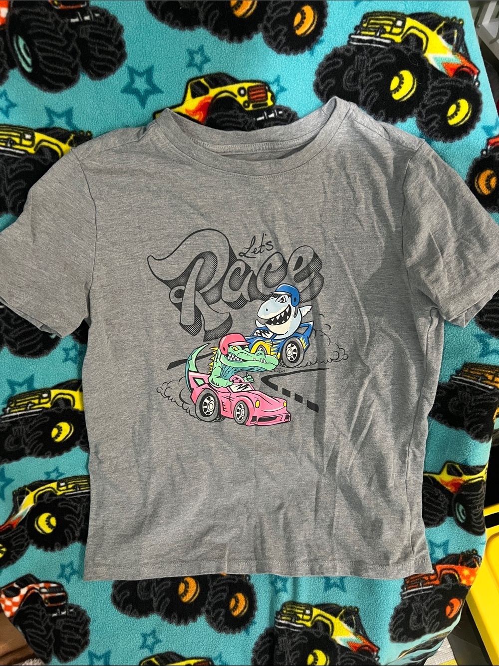 Cat & Jack Gray Short Sleeve Tee with Pink, Blue and Green Race Graphic
